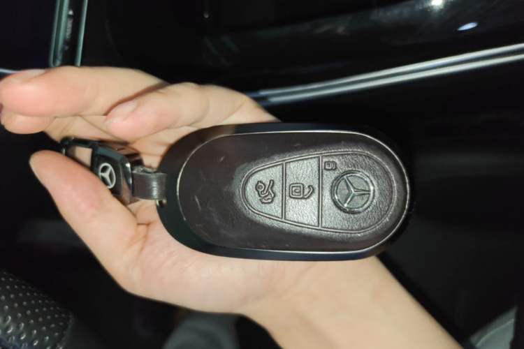 Used Mercedes-Benz C-Class 2024 C 260 L Sport Edition Interior 1
