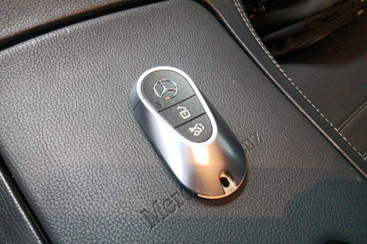 Used Mercedes-Benz C-Class 2024 Second Facelift C 260 L Sport Edition Interior 1