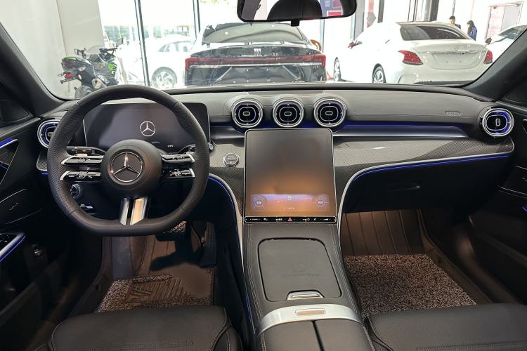 Used Mercedes-Benz C-Class 2024 Restyled C 260 L Sport Edition Interior 1