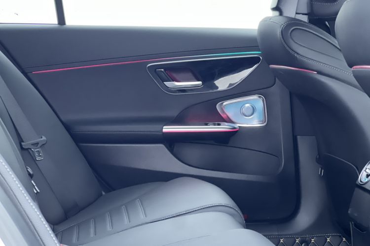 Used Mercedes-Benz C-Class 2024 Restyled C-Class 260 L Sport Edition Interior 10