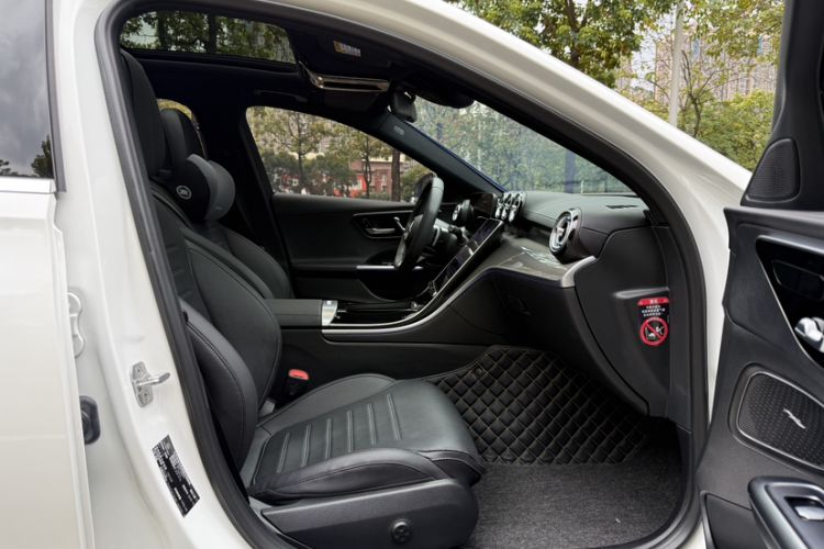 Used Mercedes-Benz C-Class 2024 Restyled C 260 L Sport Edition Interior 10