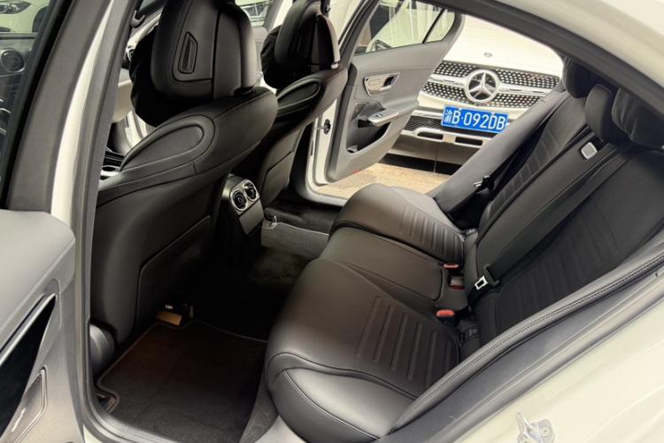Used Mercedes-Benz C-Class 2024 Restyled C 200 L Sport Edition Interior 11