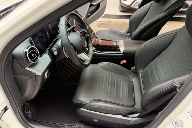 Used Mercedes-Benz C-Class 2024 Restyled C 200 L Sport Edition Interior 12