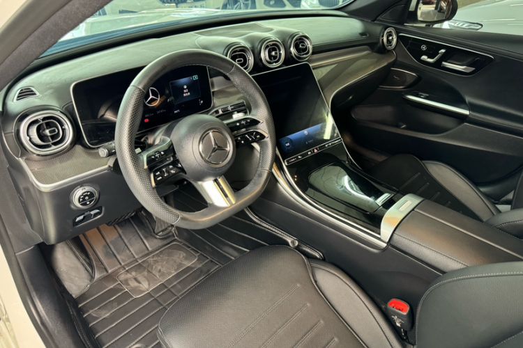 Used Mercedes-Benz C-Class 2024 C 260 L Sport Edition Interior 13