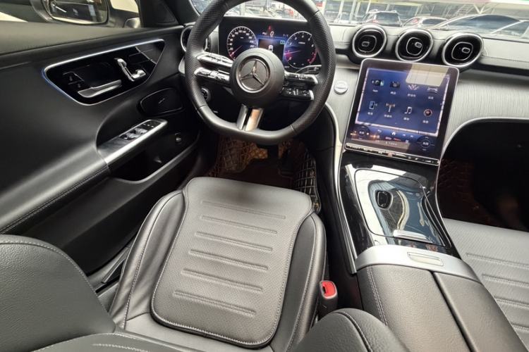 Used Mercedes-Benz C-Class 2024 Restyled C 200 L Sport Edition Interior 13