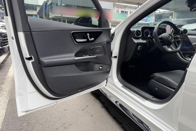 Used Mercedes-Benz C-Class 2024 Restyled C 200 L Sport Edition Interior 15