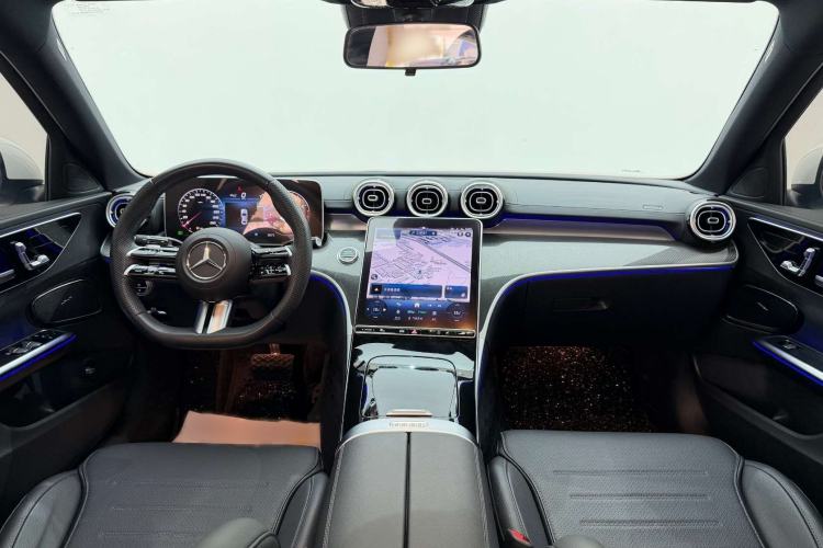 Used Mercedes-Benz C-Class 2024 Second Facelift C 260 L Sport Edition Interior 2