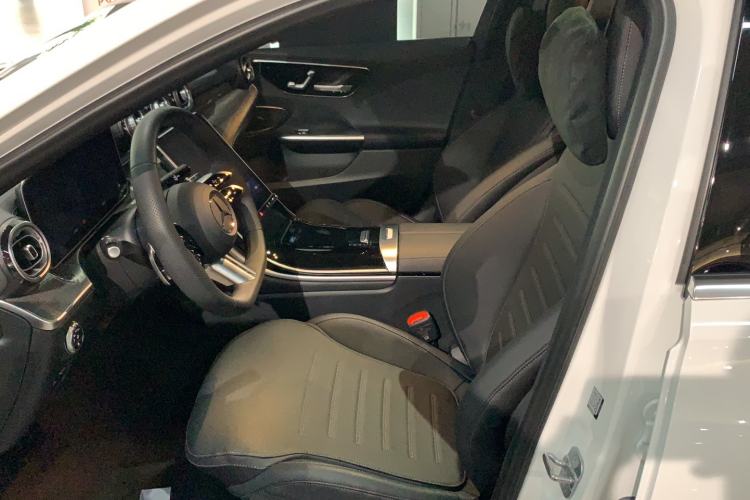 Used Mercedes-Benz C-Class 2024 Restyled C 260 L Sport Edition Interior 2