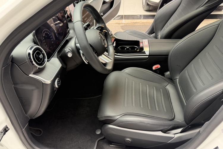 Used Mercedes-Benz C-Class 2024 Restyled C 200 L Sport Edition Interior 3