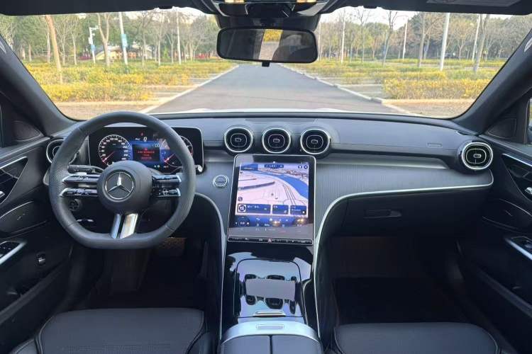 Used Mercedes-Benz C-Class 2024 C 200 L Sport Edition Interior 3