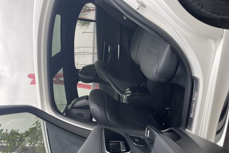 Used Mercedes-Benz C-Class 2024 C 260 L Sport Edition Interior 3