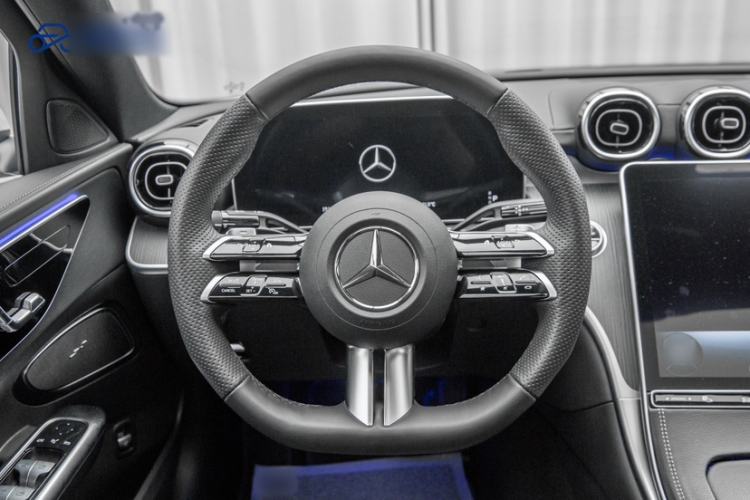 Used Mercedes-Benz C-Class 2024 C 200 L Sport Edition Interior 3