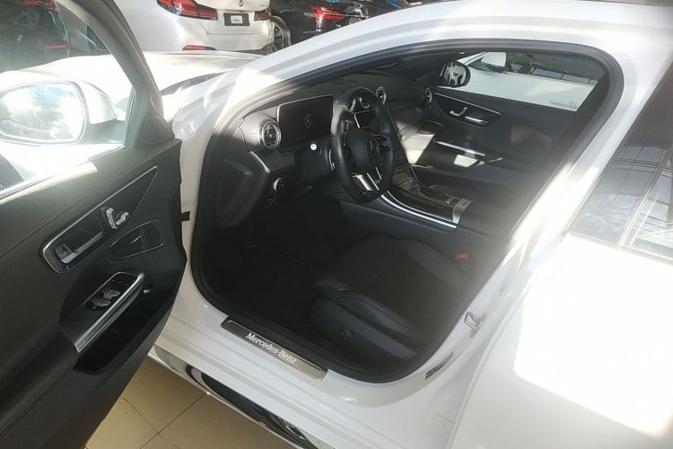 Used Mercedes-Benz C-Class 2024 Restyled C 260 L Sport Edition Interior 3