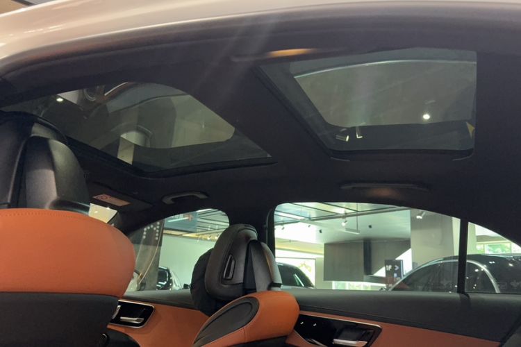 Used Mercedes-Benz C-Class 2024 Restyled C-Class 260 L Sport Edition Interior 4