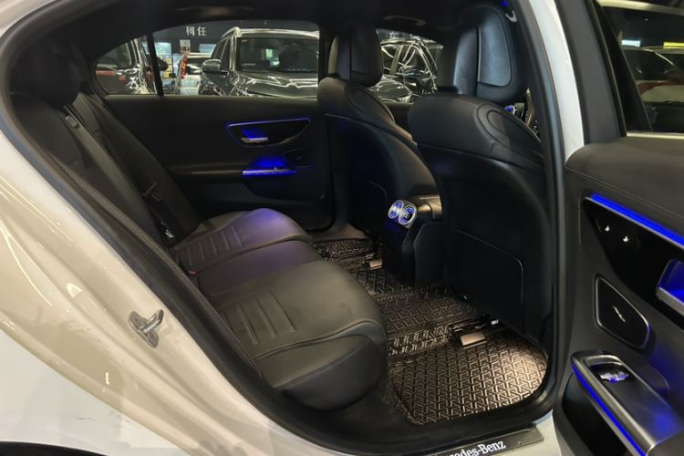 Used Mercedes-Benz C-Class 2024 Restyled C-Class 260 L Sport Edition Interior 4