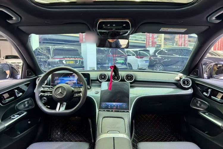 Used Mercedes-Benz C-Class 2024 Facelift C 260 L Night Edition Sport Version Interior 4