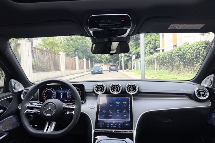 Used Mercedes-Benz C-Class 2024 C 200 L Sport Edition Interior 4