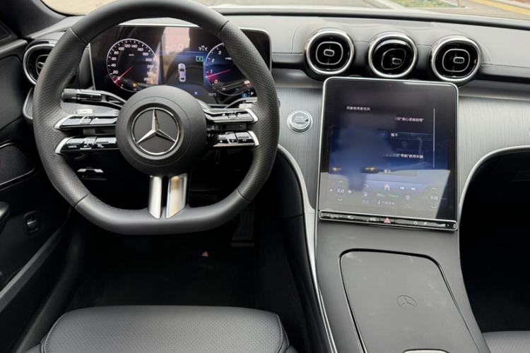Used Mercedes-Benz C-Class 2024 Restyled C 200 L Sport Edition Interior 4