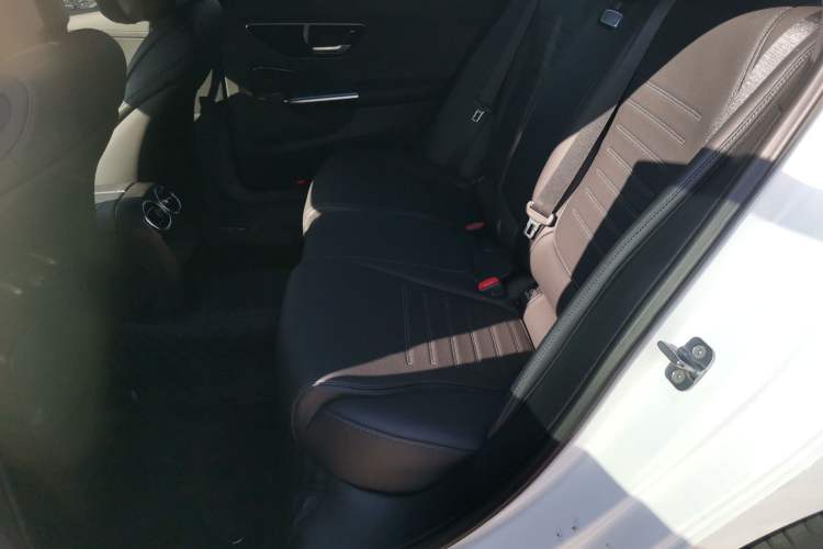 Used Mercedes-Benz C-Class 2024 C 200 L Sport Edition Interior 4