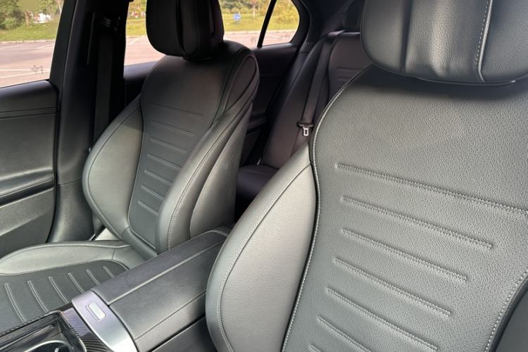 Used Mercedes-Benz C-Class 2024 Restyled C-Class 260 L Sport Edition Interior 4