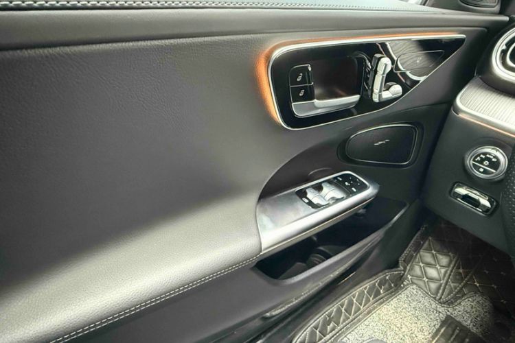 Used Mercedes-Benz C-Class 2024 Restyled C-Class 260 L Sport Edition Interior 5
