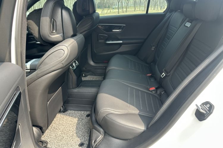 Used Mercedes-Benz C-Class 2024 Restyled C-Class 260 L Sport Edition Interior 5