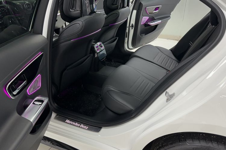 Used Mercedes-Benz C-Class 2024 Restyled C 260 L Sport Edition Interior 5