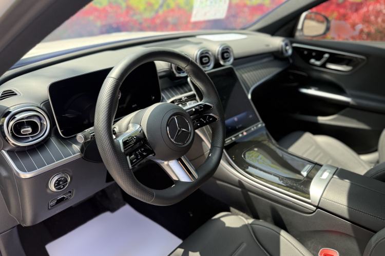 Used Mercedes-Benz C-Class 2024 Restyled C-Class 260 L Sport Edition Interior 5