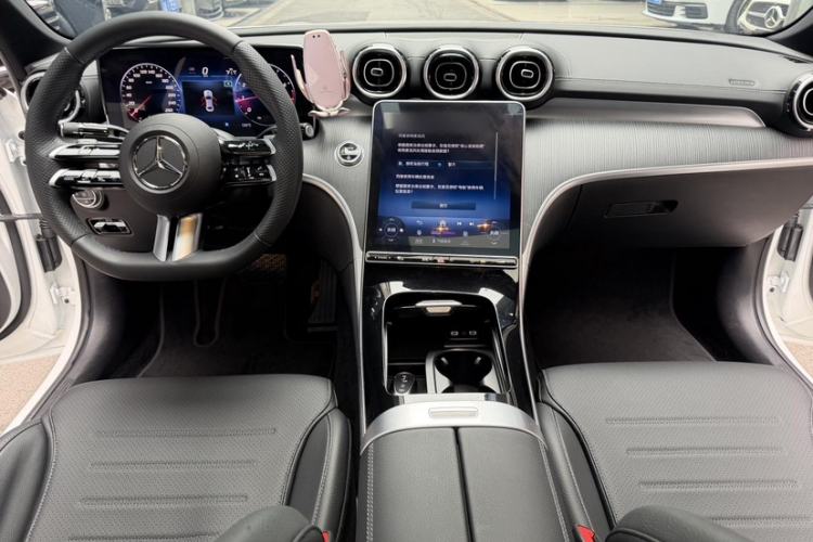 Used Mercedes-Benz C-Class 2024 Restyled C 200 L Sport Edition Interior 5