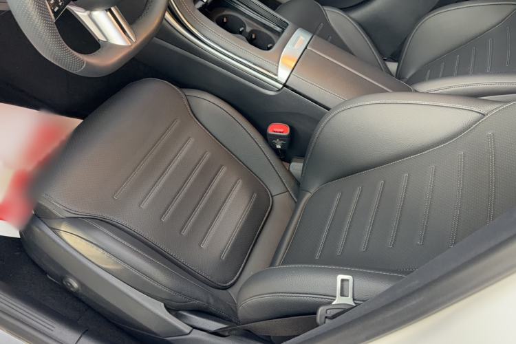 Used Mercedes-Benz C-Class 2024 Restyled C 260 L Sport Edition Interior 5