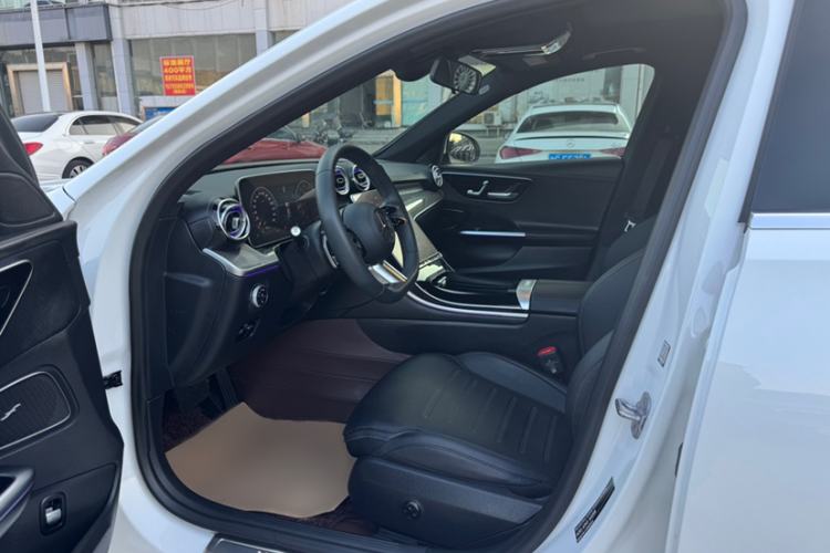 Used Mercedes-Benz C-Class 2024 Restyled C-Class 260 L Sport Edition Interior 5