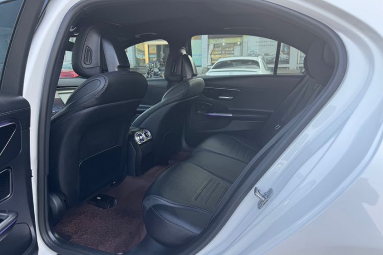 Used Mercedes-Benz C-Class 2024 Restyled C-Class 260 L Sport Edition Interior 6