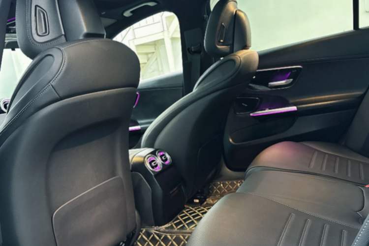 Used Mercedes-Benz C-Class 2024 Restyled C 260 L Sport Edition Interior 7