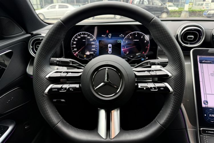 Used Mercedes-Benz C-Class 2024 Restyled C 260 L Sport Edition Interior 9