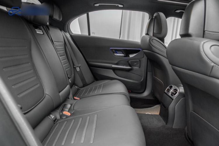 Used Mercedes-Benz C-Class 2024 C 200 L Sport Edition Interior 9