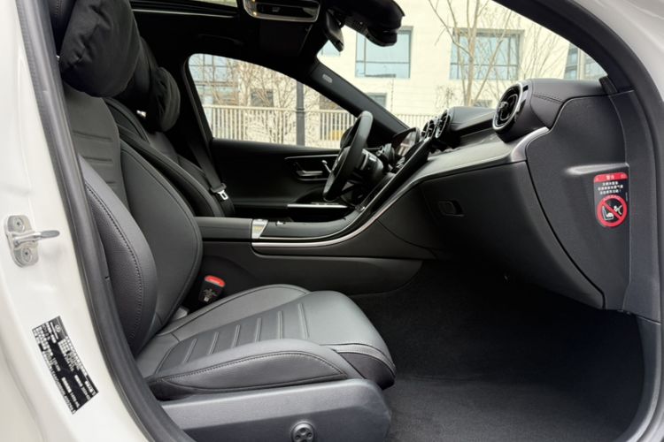 Used Mercedes-Benz C-Class 2024 Restyled C 200 L Sport Edition Interior 9