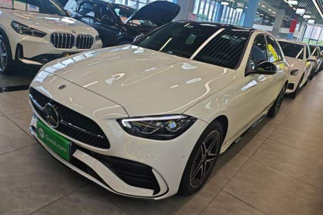 Used Mercedes-Benz C-Class 2024 Facelifted C-Class 260 L Night Edition Sports Version