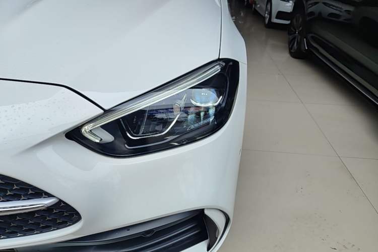 Used Mercedes-Benz C-Class 2024 Restyled C 260 L Sport Edition Left Front Headlight