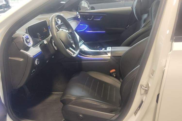 Used Mercedes-Benz C-Class 2024 Facelifted C-Class 260 L Night Edition Sports Version Left Front Seat