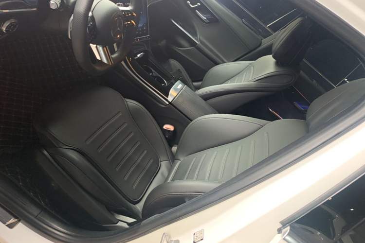 Used Mercedes-Benz C-Class 2024 C 200 L Sport Edition Left Front Seat