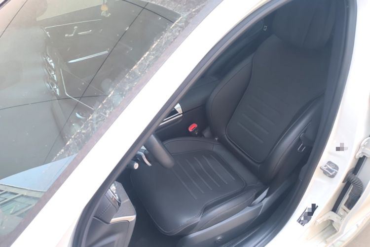 Used Mercedes-Benz C-Class 2024 Second Facelift C 260 L Sport Edition Left Front Seat