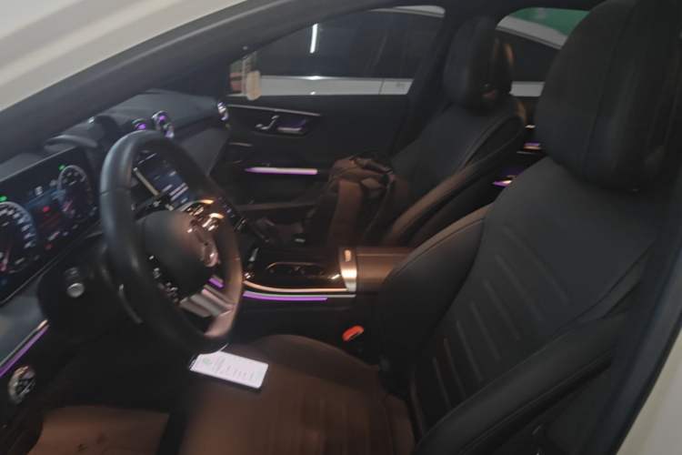 Used Mercedes-Benz C-Class 2024 Restyled C 260 L Sport Edition Left Front Seat