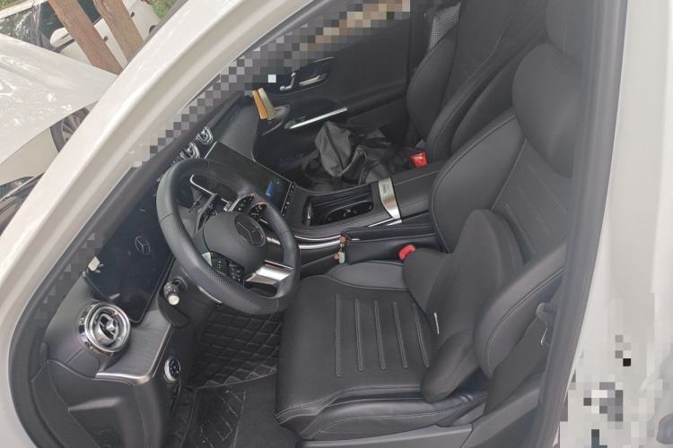 Used Mercedes-Benz C-Class 2024 C 260 L Sport Edition Left Front Seat