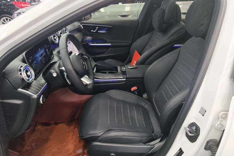 Used Mercedes-Benz C-Class 2024 Restyled C 260 L Sport Edition Left Front Seat