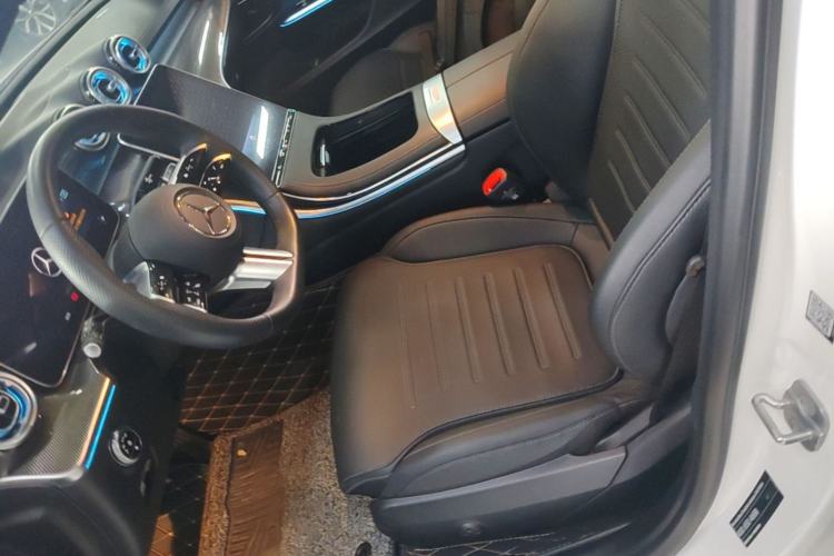 Used Mercedes-Benz C-Class 2024 Second Facelift C 260 L Sport Edition Left Front Seat
