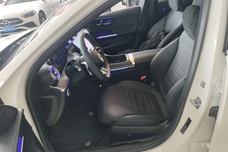 Used Mercedes-Benz C-Class 2024 Second Facelift C 260 L Sport Edition Left Front Seat