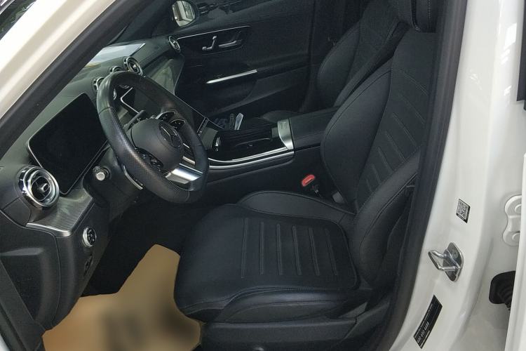 Used Mercedes-Benz C-Class 2024 Restyled C 260 L Sport Edition Left Front Seat