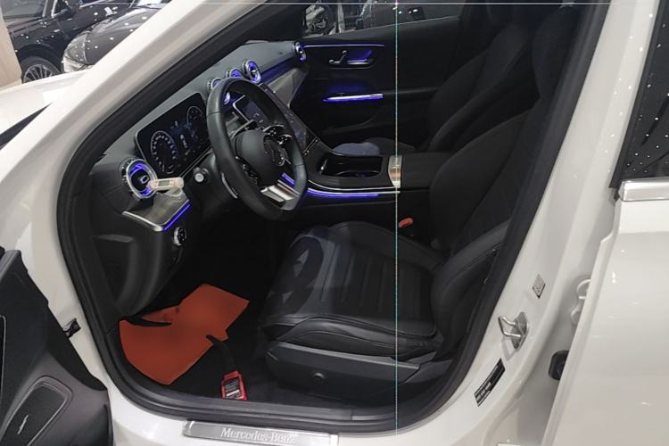 Used Mercedes-Benz C-Class 2024 Restyled C 260 L Sport Edition Left Front Seat