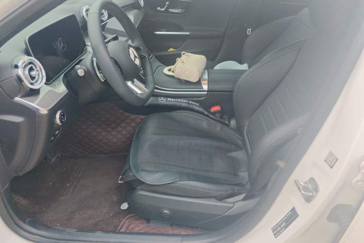 Used Mercedes-Benz C-Class 2024 C 260 L Sport Edition Left Front Seat