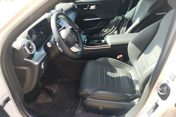Used Mercedes-Benz C-Class 2024 Second Facelift C 260 L Sport Edition Left Front Seat